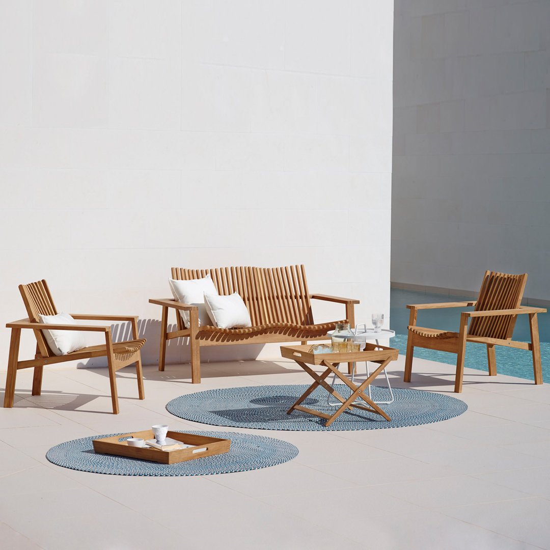 Amaze Outdoor Sofa