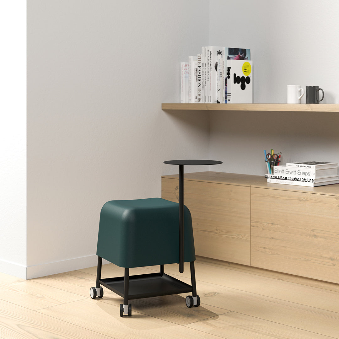 Abisko Ruedas Stool