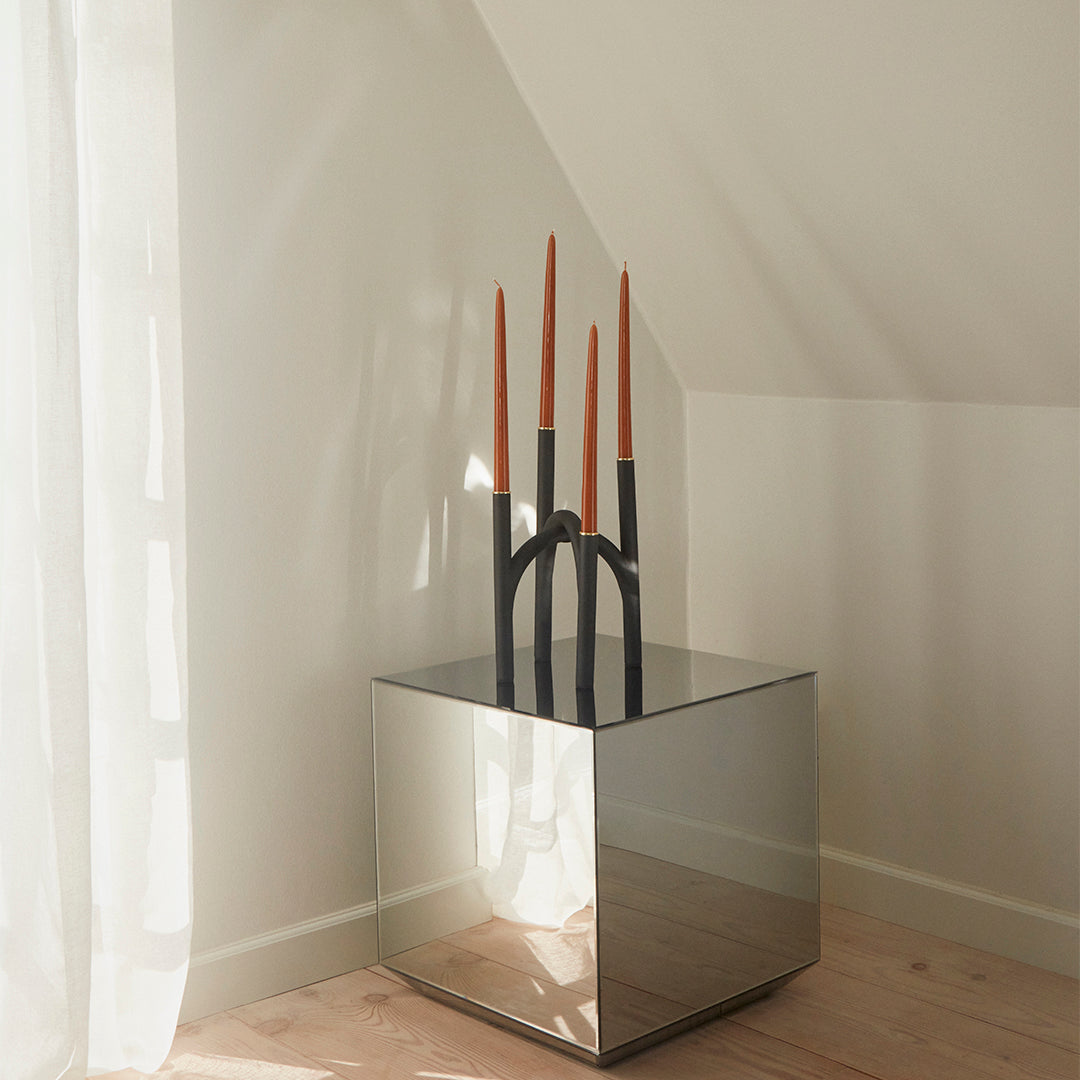 Angui Candle Holder