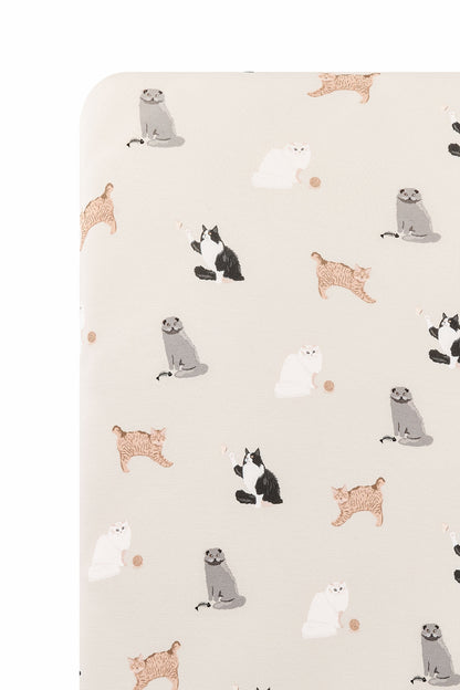 Crib Sheet in Fluffy Cat
