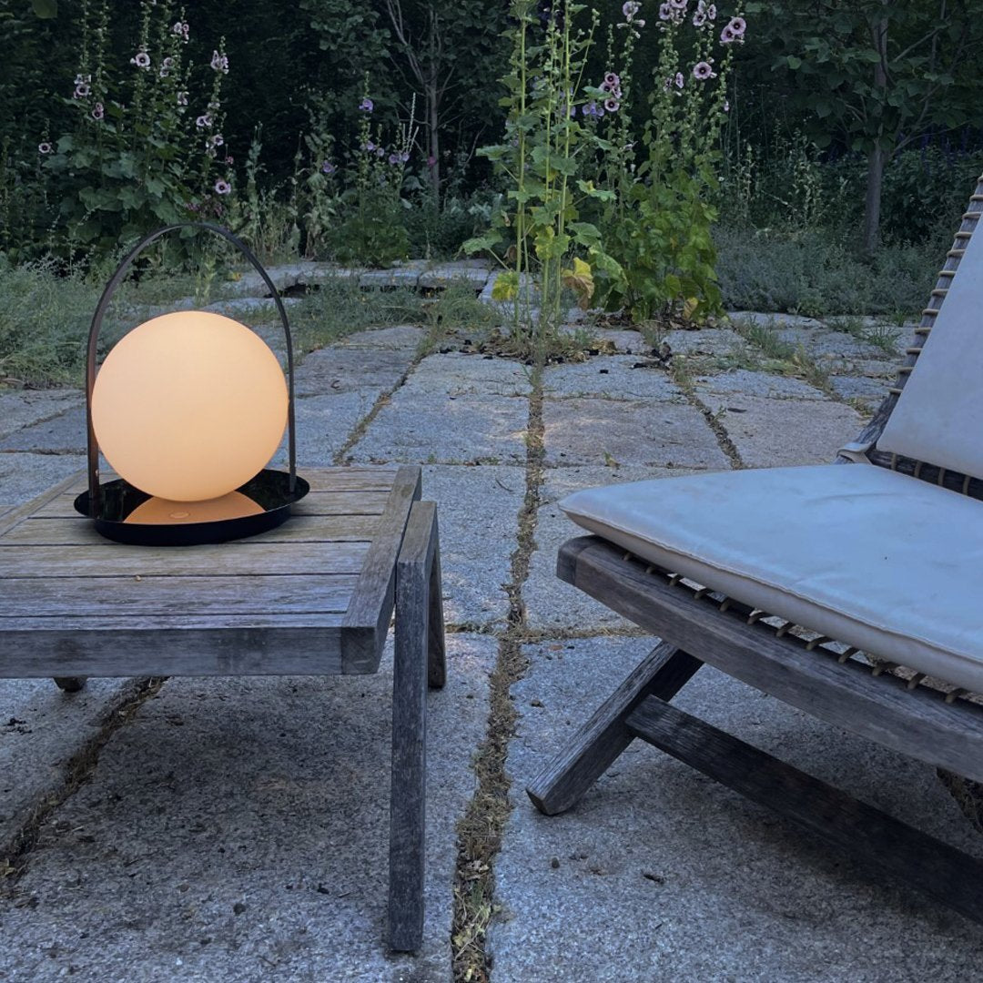 Bola Lantern
