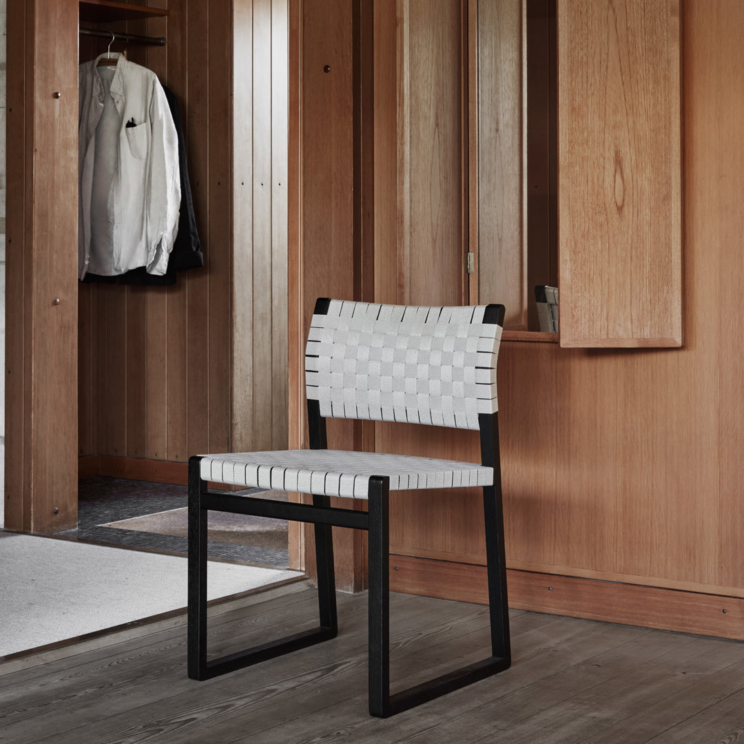 BM61 Chair - Linen Webbing