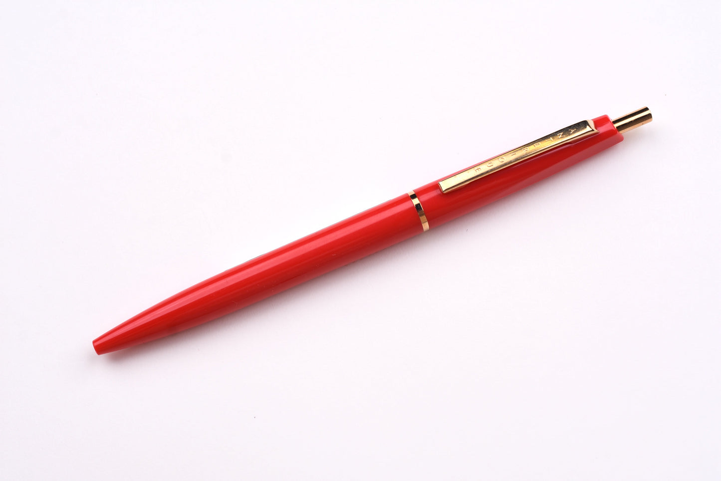 Anterique Stationers Ultra-Low Viscosity Ballpoint Pen - 0.5mm