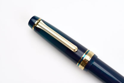 BUNGUBOX Original Oversized Fountain Pen - Fujiyama Blue