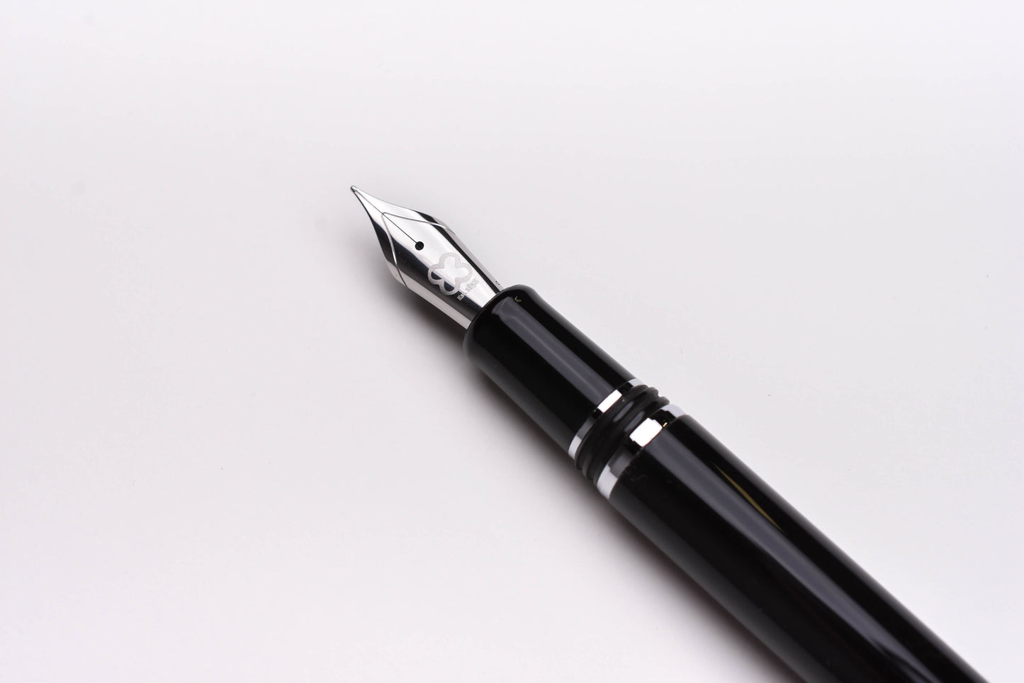 Esterbrook Estie Fountain Pen - Ebony - Palladium Trim