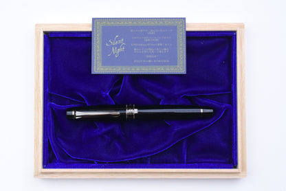 BUNGUBOX Original Oversized Fountain Pen - Silent Night