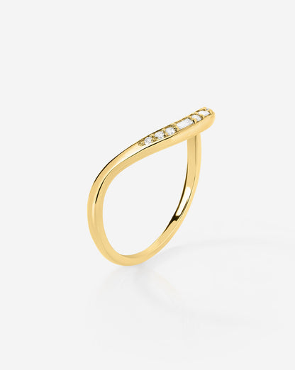 Curve Diamond Ring
