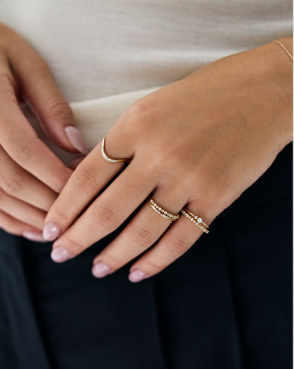 Curve Diamond Ring