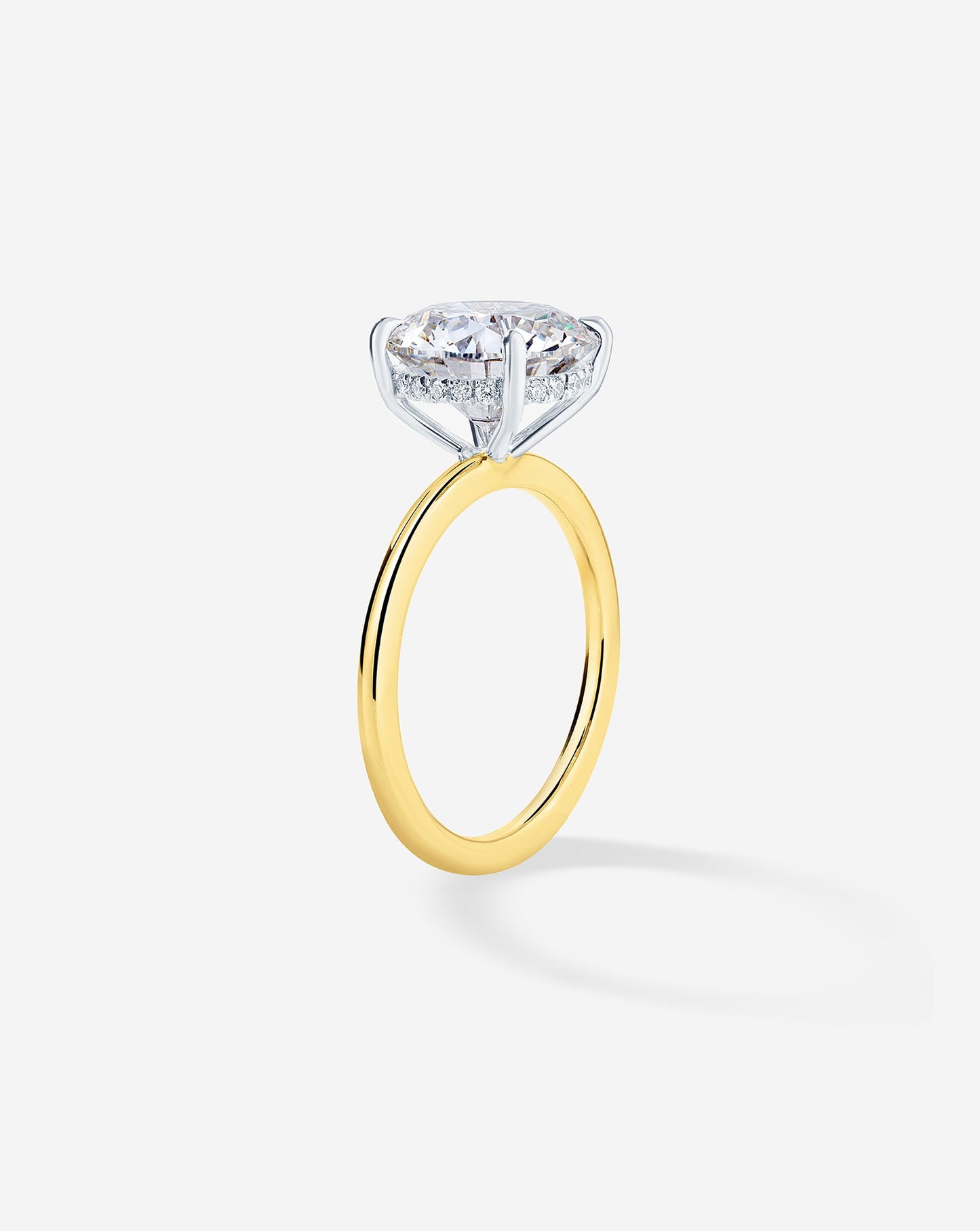 4.60 Round Lab Diamond in Whisper Thin® Hidden Halo