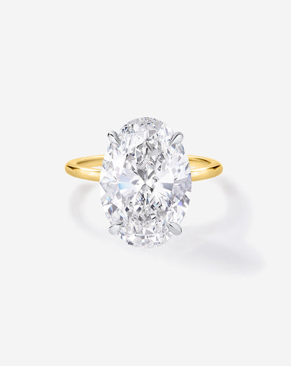 4.66 Oval Lab Diamond in Whisper Thin®