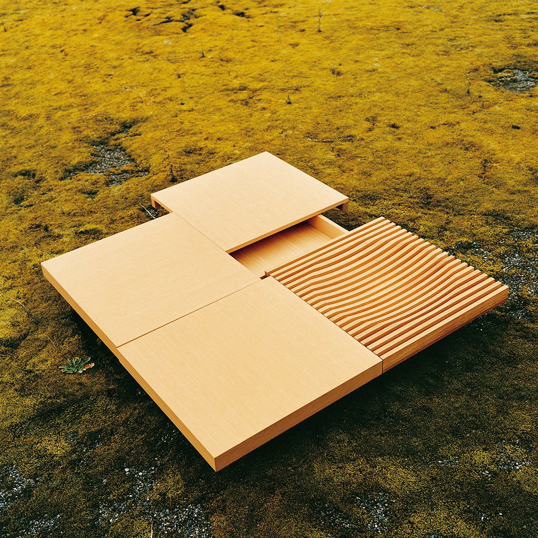 BARRINGER Slide Coffee Table