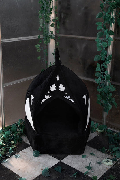 Cathedral Pet Bed