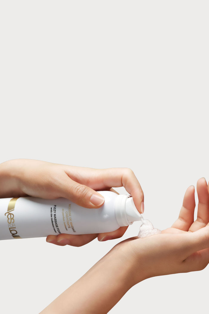 YESforLOV Fizzy Massage Foam 150ml