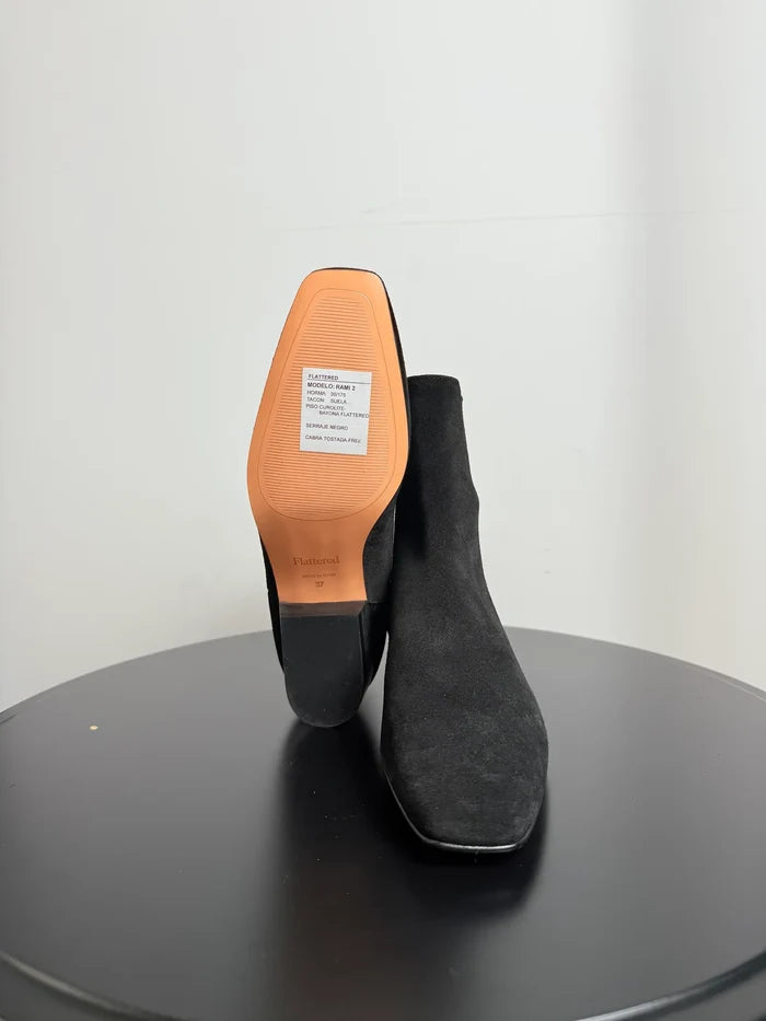 Flattered Rami Black Suede-boots NWOT