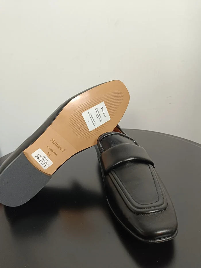 Flattered Vivienne Black Leather-skinnloafers NWOT