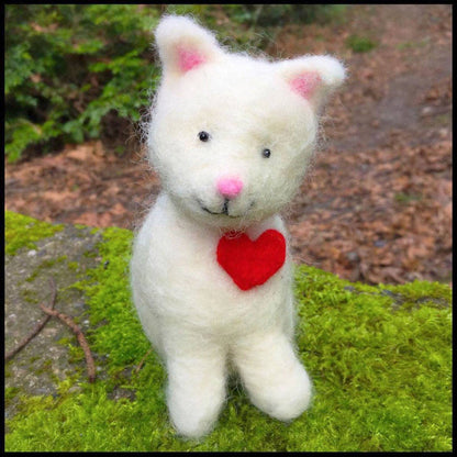 Kitties Needle Felting Kit (Easy)