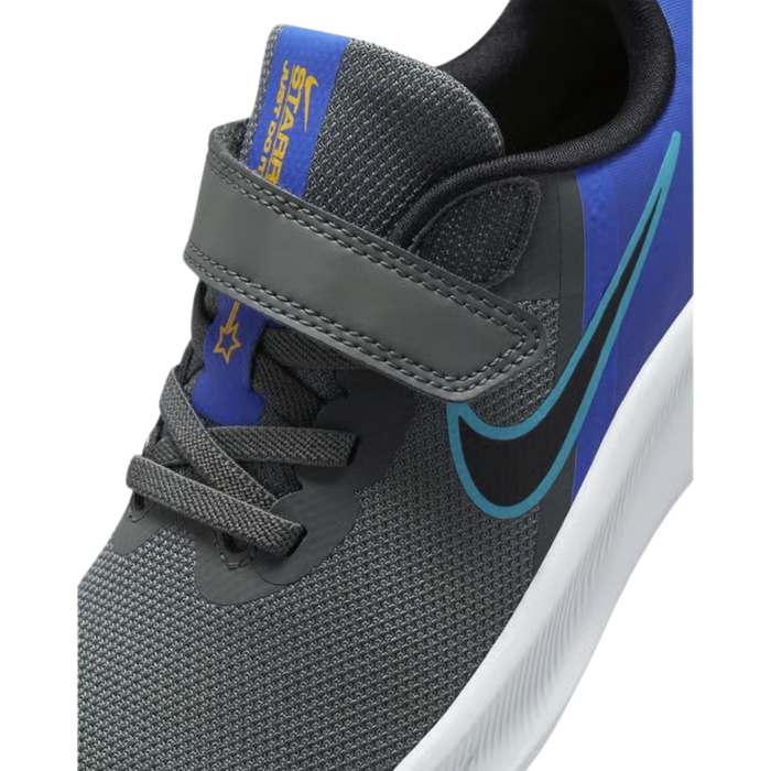 Nike Little Kids’ Star Runner 3 Shoes –  DA2777-012
